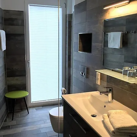 Wohnen-am-fluss * Leipzig